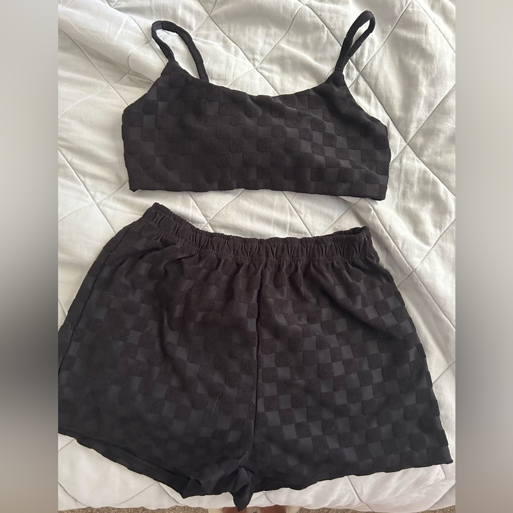 Two piece set black checkered